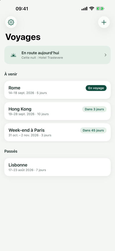 Liste des voyages Voyalta avec les groupes « À venir » et « Passés » et des indications de proximité comme « Dans 3 jours ».